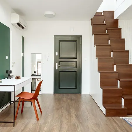 Apartment Nowoczesny Loft W Kamienicy Blisko Rynku I Opery Wroclaw